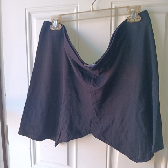 NWOT SERRA BLACK SOFT SHORTS 2X - Picture 3 of 5
